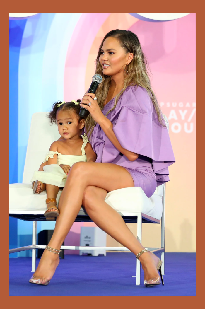 Chrissy Teigen in AS29